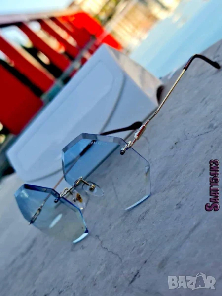 очила с калъф и ув защита chloe, снимка 1