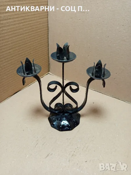 Стар Ръчно Кован Свещник., снимка 1