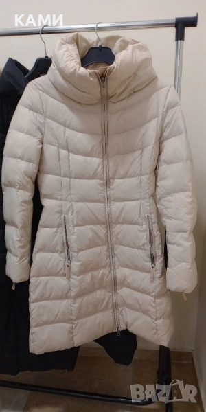 Дамско дълго зимно яке Benetton/бежаво, снимка 1
