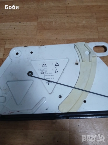 Мерцедесов триъгълник сгъваем w202,w203 седан оем, снимка 1