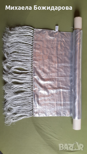 Ефектен шал сребрист металик , снимка 1