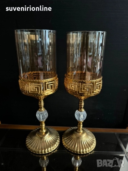 двойка луксозни златисти свещници , снимка 1