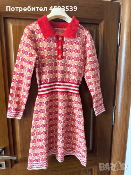 Рокля с дълък ръкаф от плетиво, снимка 1