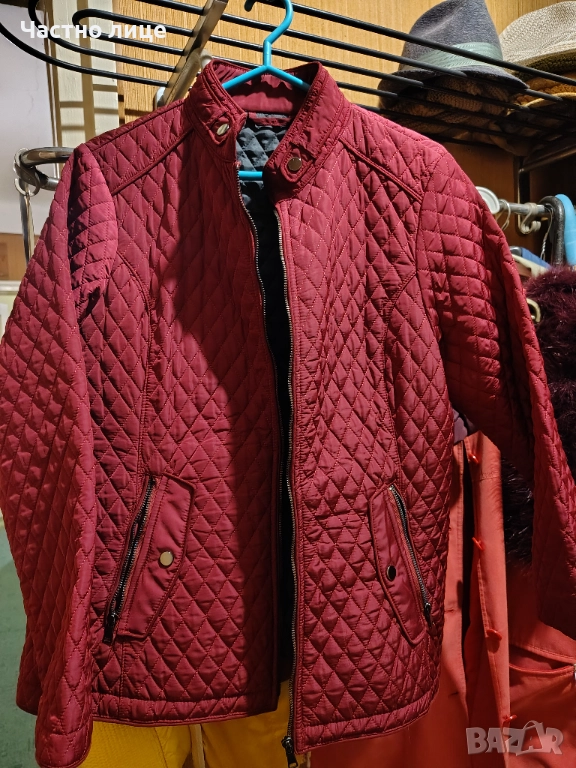 Продавам дамско вишнево яке размер 46, снимка 1