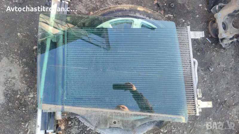 Задно дясно стъкло Skoda octavia VRS, снимка 1