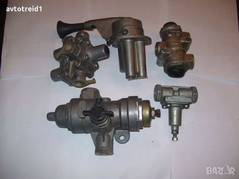 Продавам кран ръчна спирачка  Камаз, снимка 1