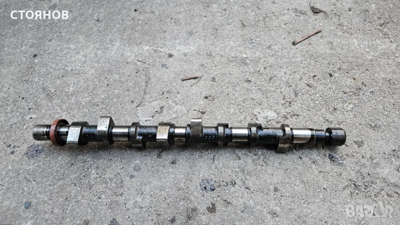 разпределителен вал сузуки гранд витара 1.9ddis, снимка 1