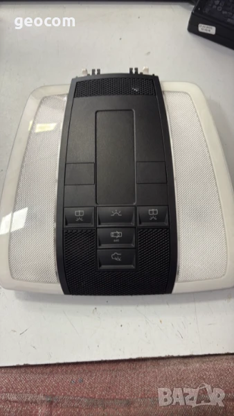 Mercedes плафон W204/X204/W212 (A 204 820 20 01), снимка 1