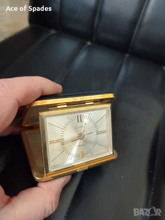 Немски Механичен Туристически Будилник EUROPA Работещ , снимка 1