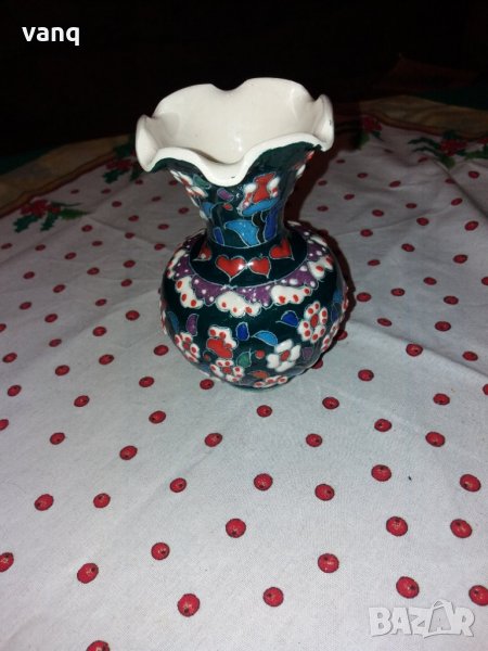 Красива порцеланова вазичка, снимка 1