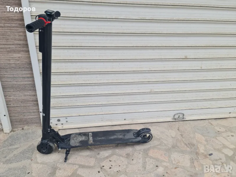 Карбонова електрическа тротинетка, снимка 1