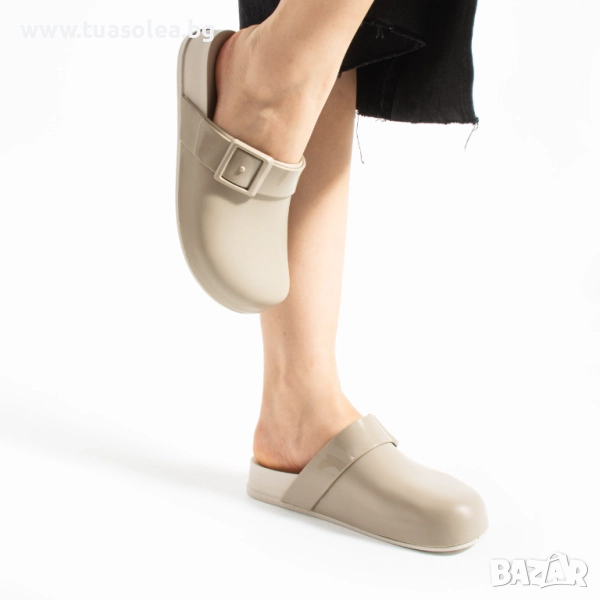 Светло бежови дамски затворени гумени чехли сабо | Марка Tuasolea, снимка 1