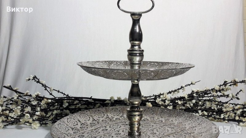 Голяма метална етежерка с две нива- 50 см, снимка 1