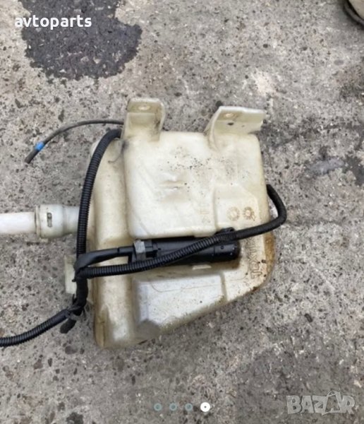 Nissan primera 2003година казан чистачки и предни калобрани, снимка 1