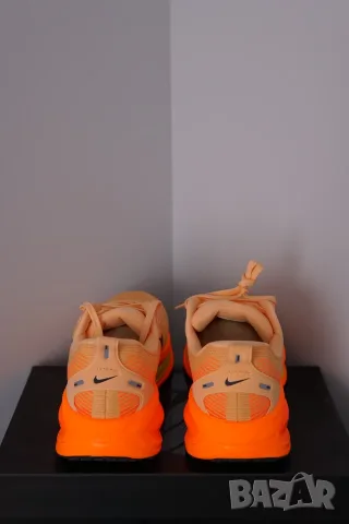 Nike Vomero 18 мъжки маратонки за бягане, снимка 4 - Спортни обувки - 55768526
