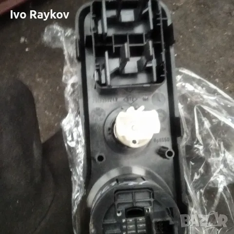 Управление скорости и 4х4 за Dacia Duster , снимка 3 - Части - 47869466