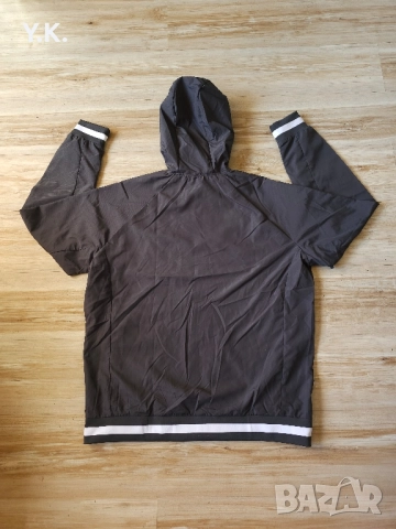 Оригинално мъжко горнище с качулка Capelli Sport x Grasshopper Club Zurich / Season 23-24, снимка 4 - Спортни дрехи, екипи - 52221511