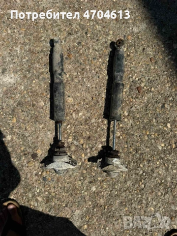 Комплект 2бр. задни амортисиори за Vw Touran метанов само за 40Eur., снимка 2 - Части - 53130537