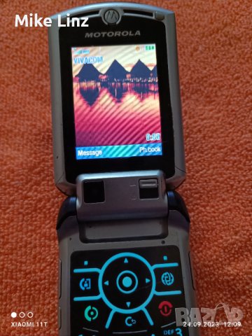 Motorola RAZR V3x, снимка 4 - Motorola - 42299315