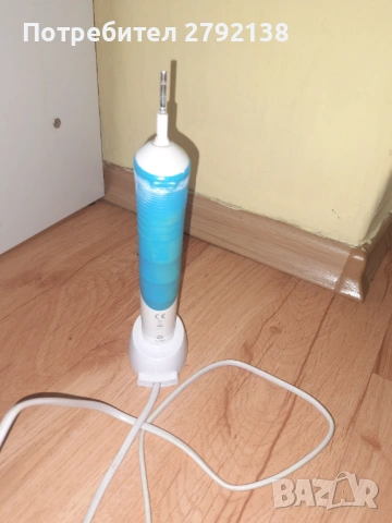 Oral B електрическа четка за зъби, снимка 2 - Други - 53063724