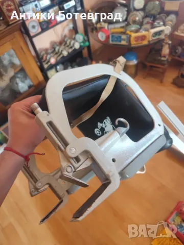 Рядка детска  седала от соца за монтиране на маса , снимка 3 - Антикварни и старинни предмети - 49390277