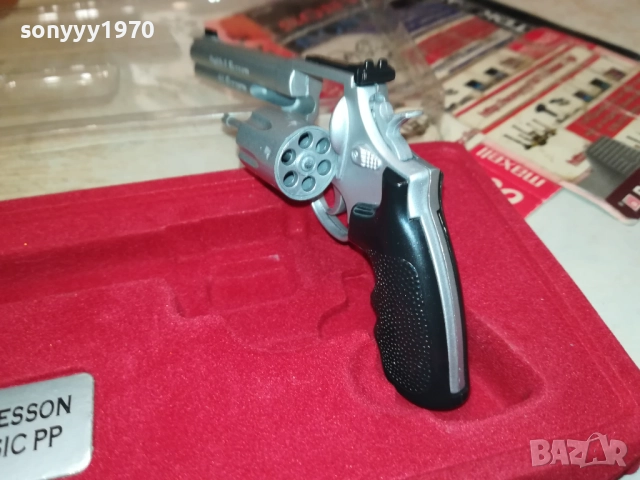 SMITH & WESSON 629 CLASSIC PP МЕТАЛЕН ПИСТОЛЕТ ЗА КОЛЕКЦИЯ-ВНОС SWISS 2109251244 , снимка 5 - Колекции - 51785269