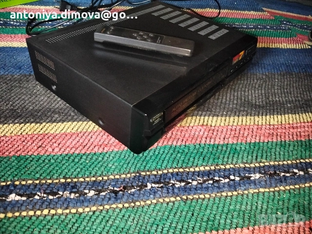 Видео плейър VHS Aiwa E212, снимка 4 - Плейъри, домашно кино, прожектори - 53065946