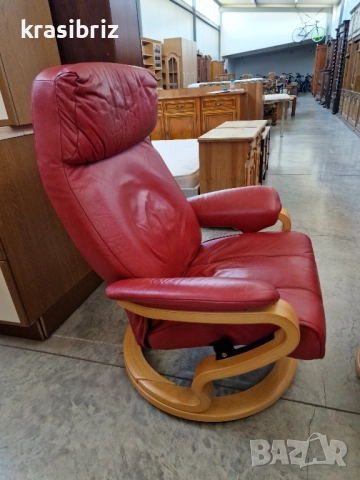 К-т Релаксиращ Фотьойл Естествена кожа и Табуретка-внос от Германия!, снимка 3 - Дивани и мека мебел - 51758549