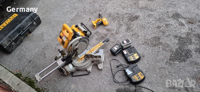 dewalt пендула циркуляр винтоверт зарядно 24v батерия, снимка 9 - Винтоверти - 52828951