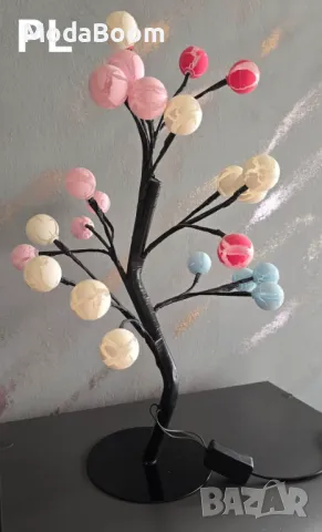 Коледно дръвче с шарени топки 50см