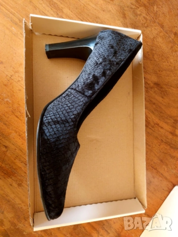 Дамски обувки, снимка 6 - Дамски обувки на ток - 52826585