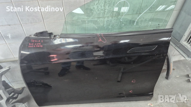 Врата за тесла s, снимка 2 - Автомобили и джипове - 54233532