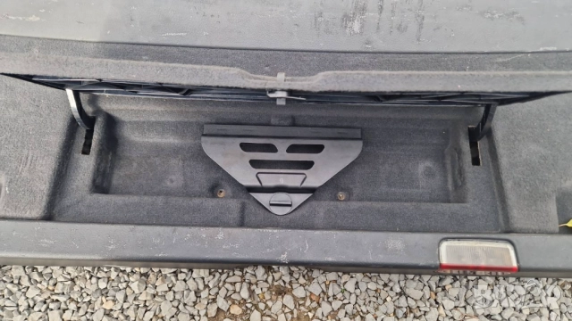 кора багажник заден капак комби kombi Ауди А4 Б6 Audi A4 B6, снимка 2 - Части - 52168541