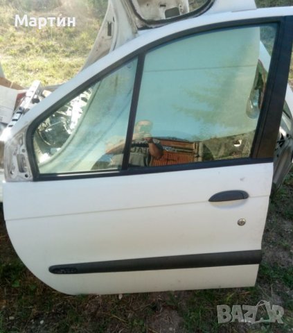 Врати за Рено Меган Сценик - Фаза 1, снимка 8 - Части - 42901482