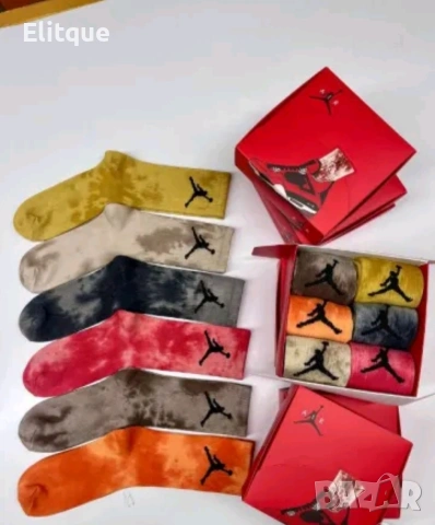 унисекс цветни дълги чорапи в кутия ,6 чифта jordan