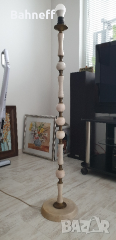 Мраморна нощна лампа., снимка 2 - Настолни лампи - 44559533