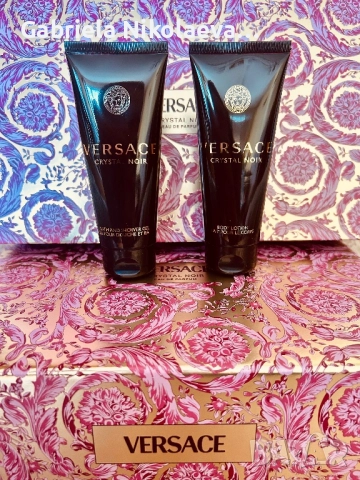 Versace Crystal Noir, снимка 2 - Козметика за тяло - 52244246