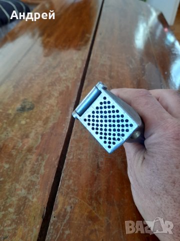 Стара алуминиева преса за чесън #7, снимка 4 - Други ценни предмети - 39215624