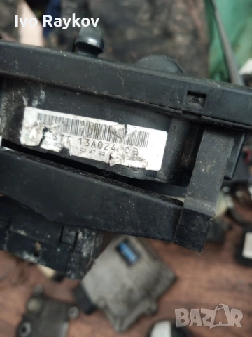 Бутони фарове за Ford Mondeo Mk III , 1S7T13A024AB , снимка 8 - Части - 49607030