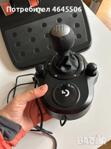 Волан с педали и скоростен лост Logitech - G923, PS4/PS5/PC, черен, снимка 5 - Аксесоари - 52342679