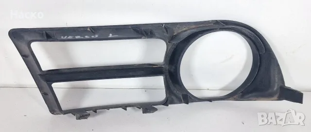 Лява Капачка Капаче Решетка Розетка Халоген Toyota Corolla Verso Тойота Корола Версо 2004г-2008г, снимка 2 - Части - 56046926