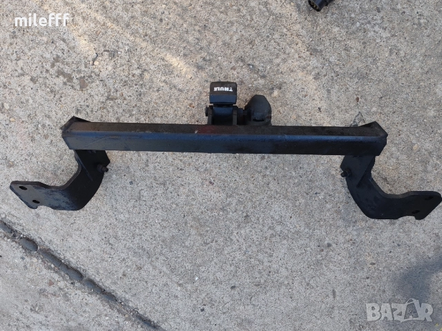 Toyota Auris mk1 Thule bike racks, снимка 6 - Аксесоари и консумативи - 51949718