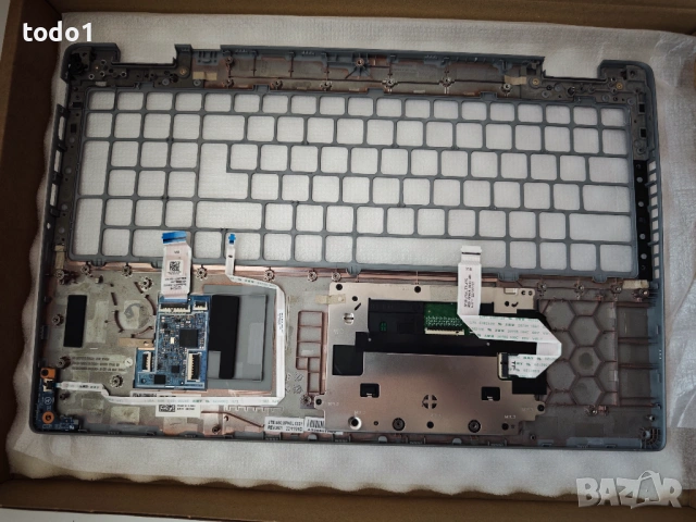 Dell Latitude 5530 palmrest with touchpad, снимка 3 - Части за лаптопи - 54250734