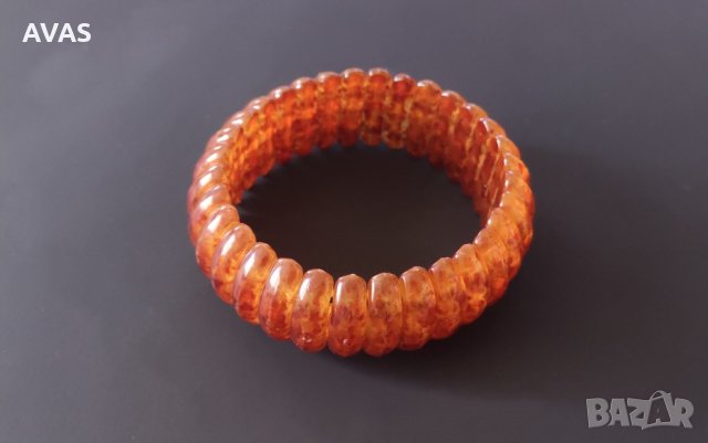 Нова гривна кехлибарен цвят