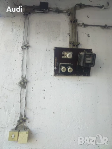 Собственик дава под наем масивен гараж бул. СТРАНДЖА N50 Перфектен подход по чисто нов асфалт.  Месе, снимка 4 - Гаражи и паркоместа - 50666652