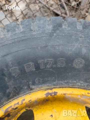 Продавам джанти с гуми 8 R 17.5, снимка 3 - Селскостопанска техника - 53928065