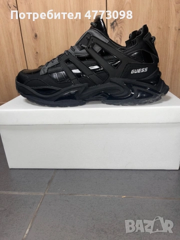 Черни обувки Guess, снимка 3 - Кецове - 53927504