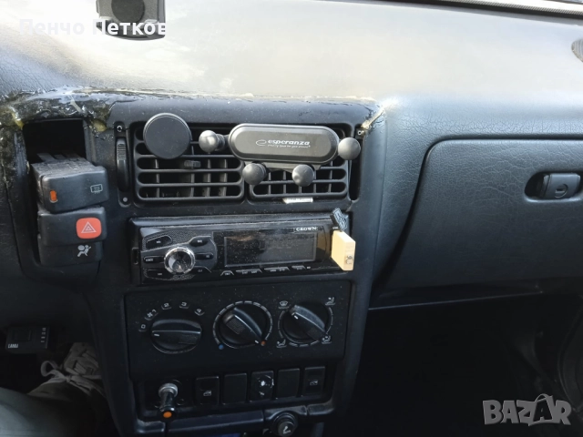 VW Polo  комби 1998 година - 1.4  60кс, снимка 3 - Автомобили и джипове - 52393184