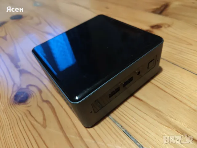 Intel NUC kit  J5005, 8GB RAM, 512 GB SSD