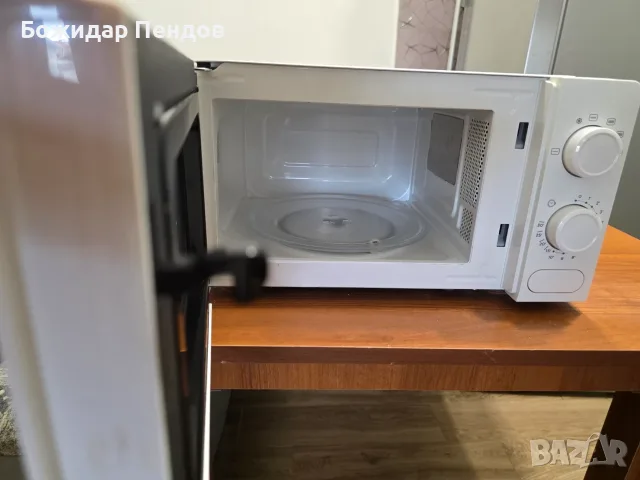 Микровълнова black decker, НЕРАЗЛИЧИМА ОТ НОВА, почти неизползвана, снимка 2 - Микровълнови - 55804435